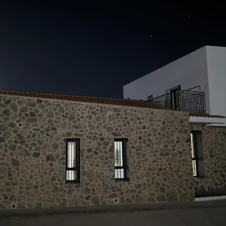 Con Piscina El Huerto Del Olivo, Plasenzuela, Trujillo, Caceres