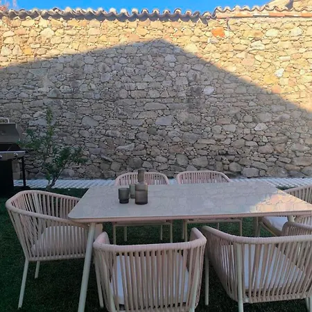 Villa Con Piscina El Huerto Del Olivo, Plasenzuela, Trujillo, Caceres