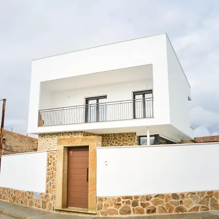 Villa Con Piscina El Huerto Del Olivo, Plasenzuela, Trujillo, Caceres